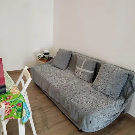 Casa Manzoni アパート ビシェーリエ